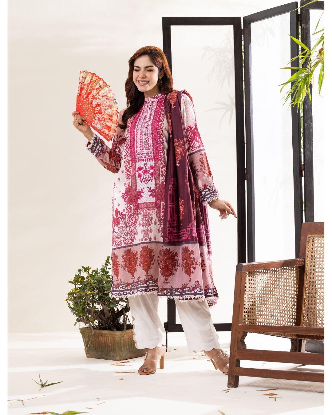 CHINOISERIES || HLE-014