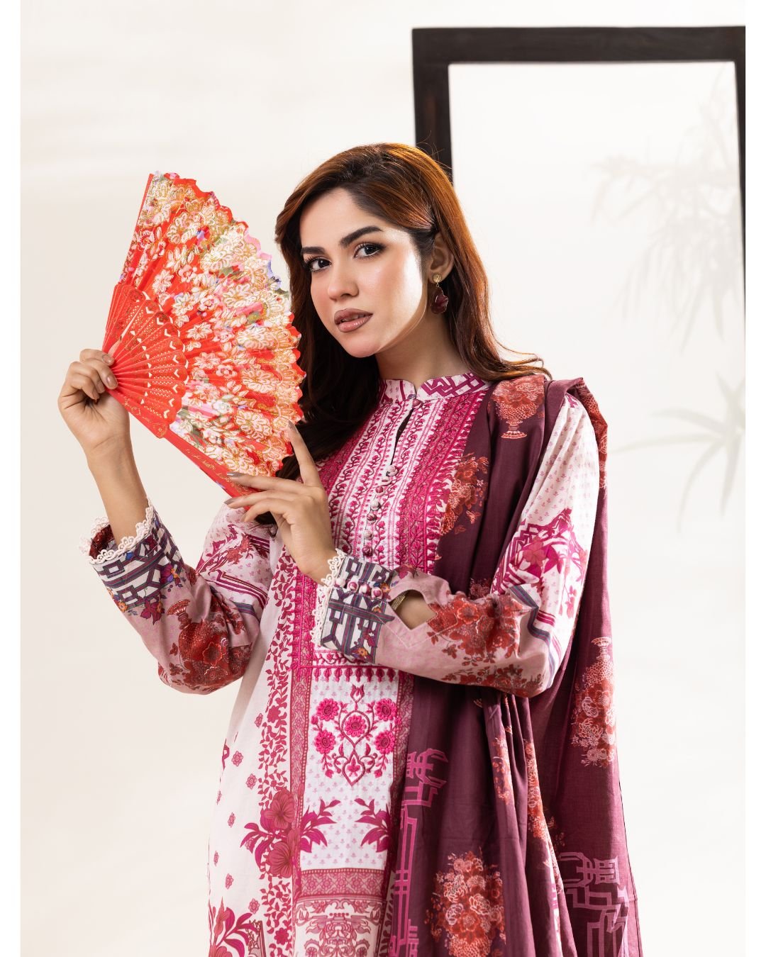 CHINOISERIES || HLE-014